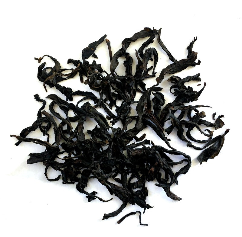 Long leaf China Oolong with a natural smokiness